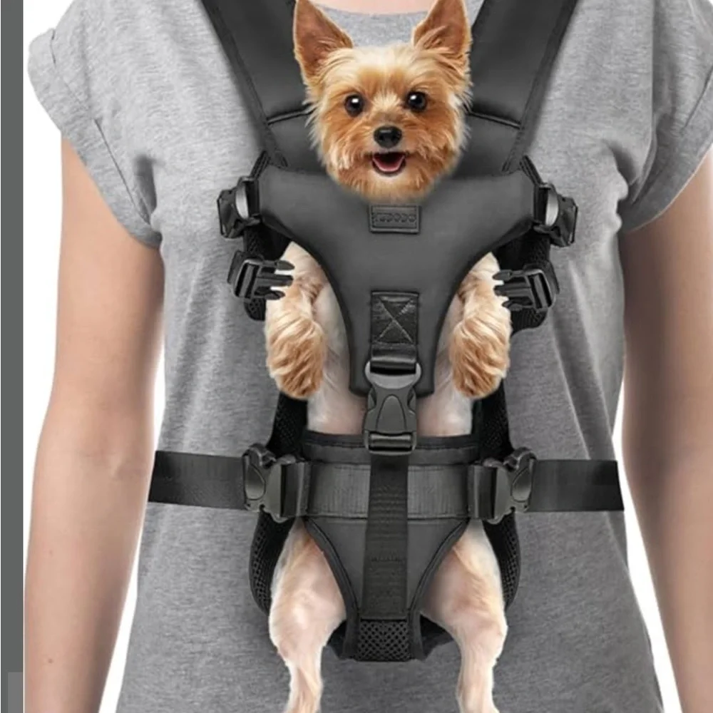 NEW Yudodo Pet Carrier Adjustable Backpack. Medium 11-17 Pounds